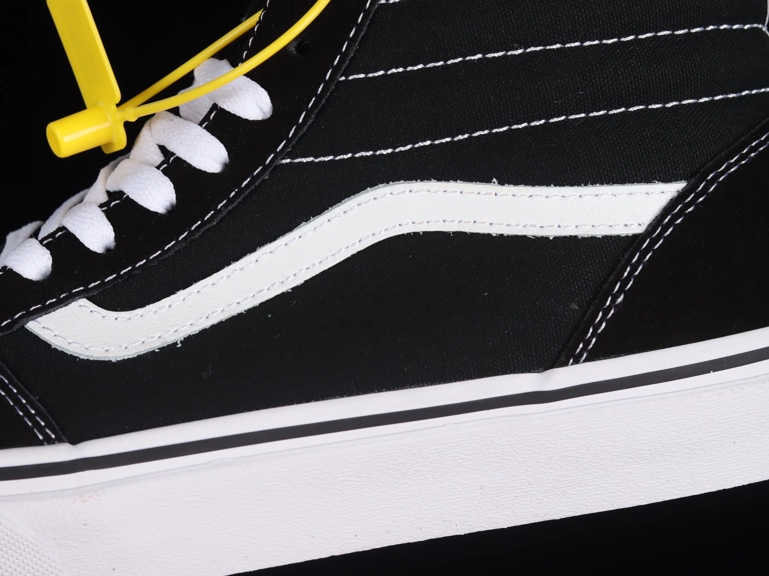 All categories Vans Vans series Vans Hi Vans high-top Vans Ward Sk8-Hi four evergreen season black and white high-top canvas casual sneakers VN0A36ENC4R